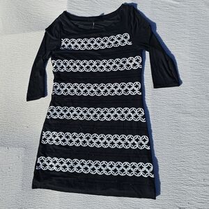 White House Black Market Black and White 3/4 Sleeve Sequined Dress size Small